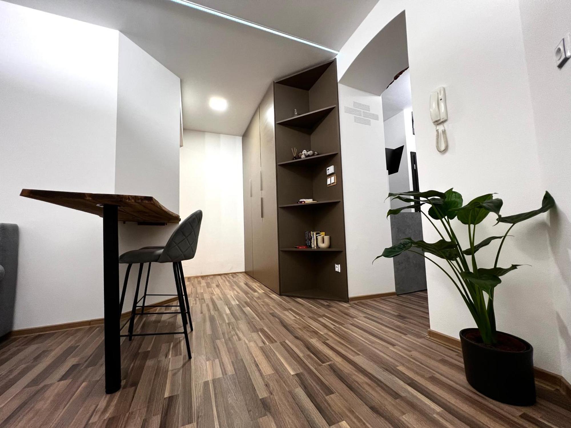 Palackeho Lobby Apartment Оломоуц Экстерьер фото